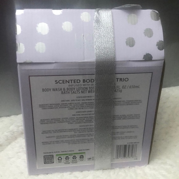 Lacura botanicals - Picture 2 of 2